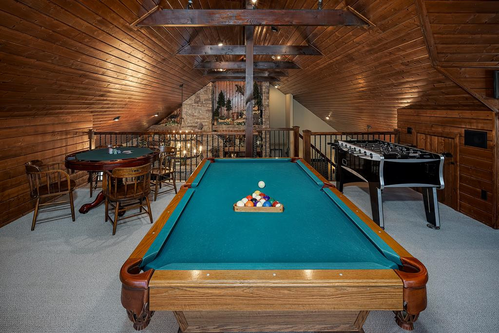 Game loft pool table