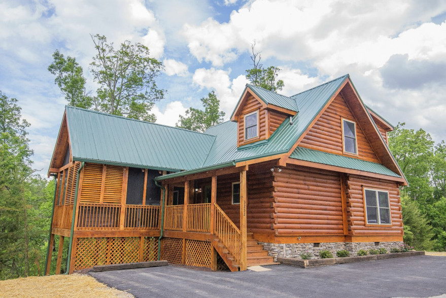 Mountain Gem - Log cabin exterior