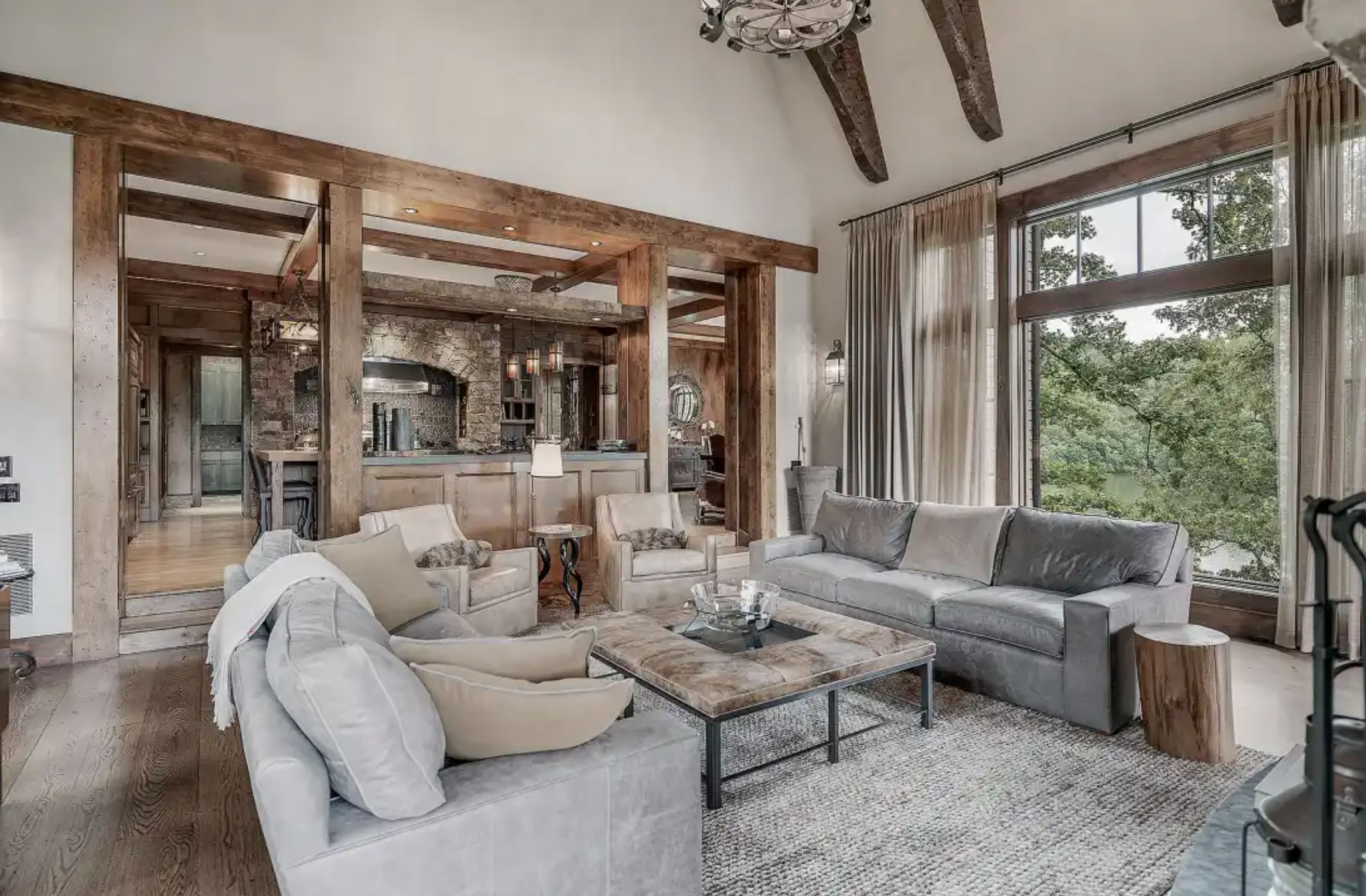 Peninsula Manor Photo 8